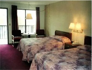 Twinkle Hotel 2*