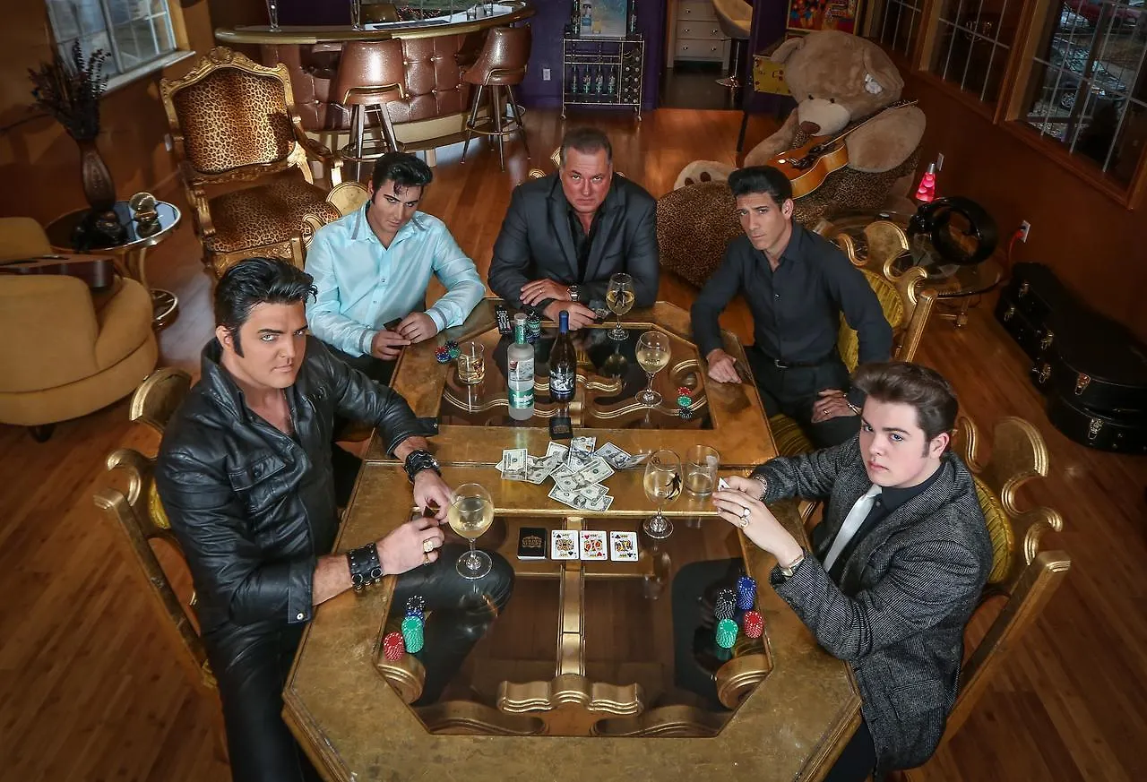Апартаменты Presley's Penthouse *