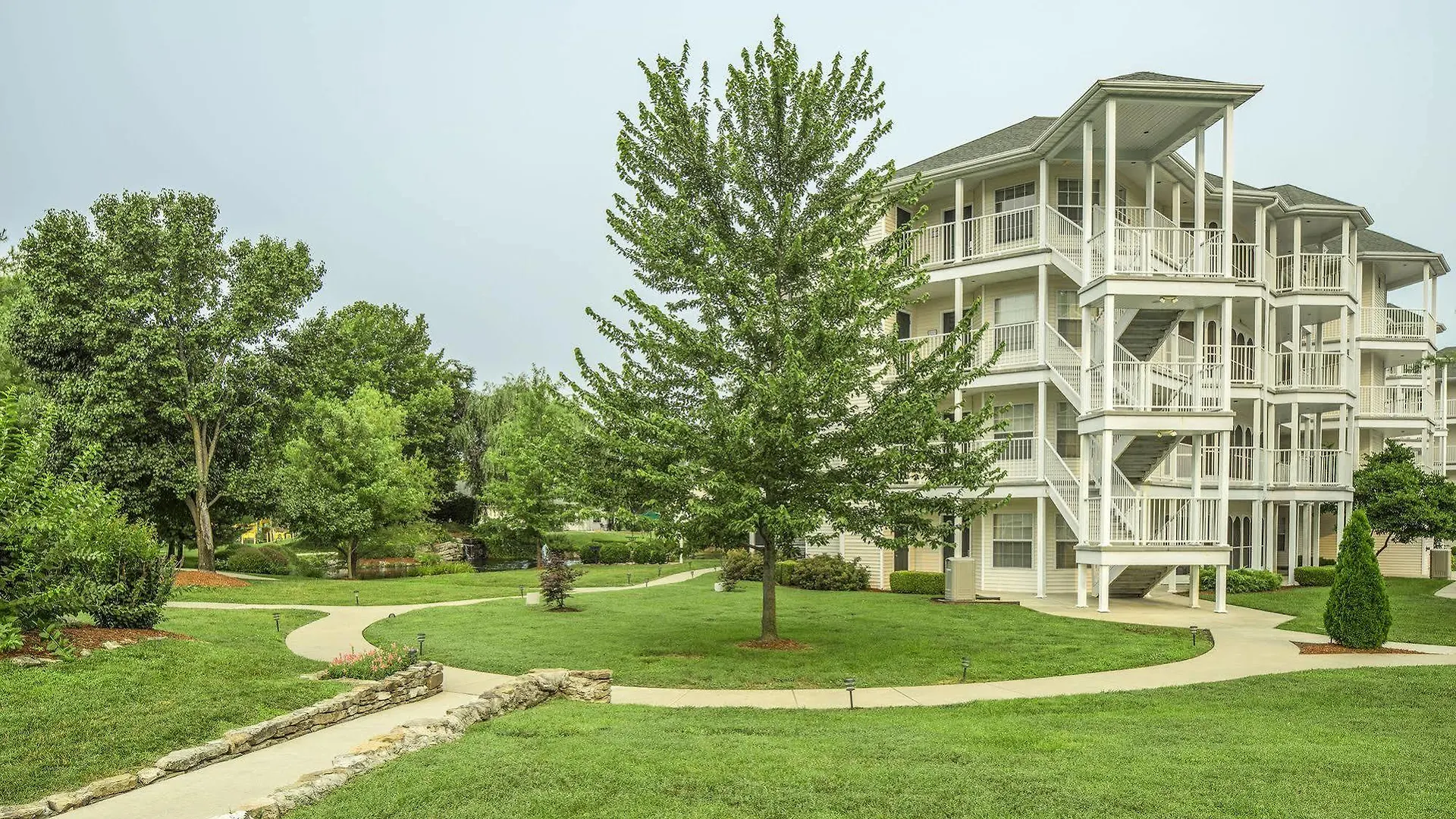 The At Fall Creek 3*
