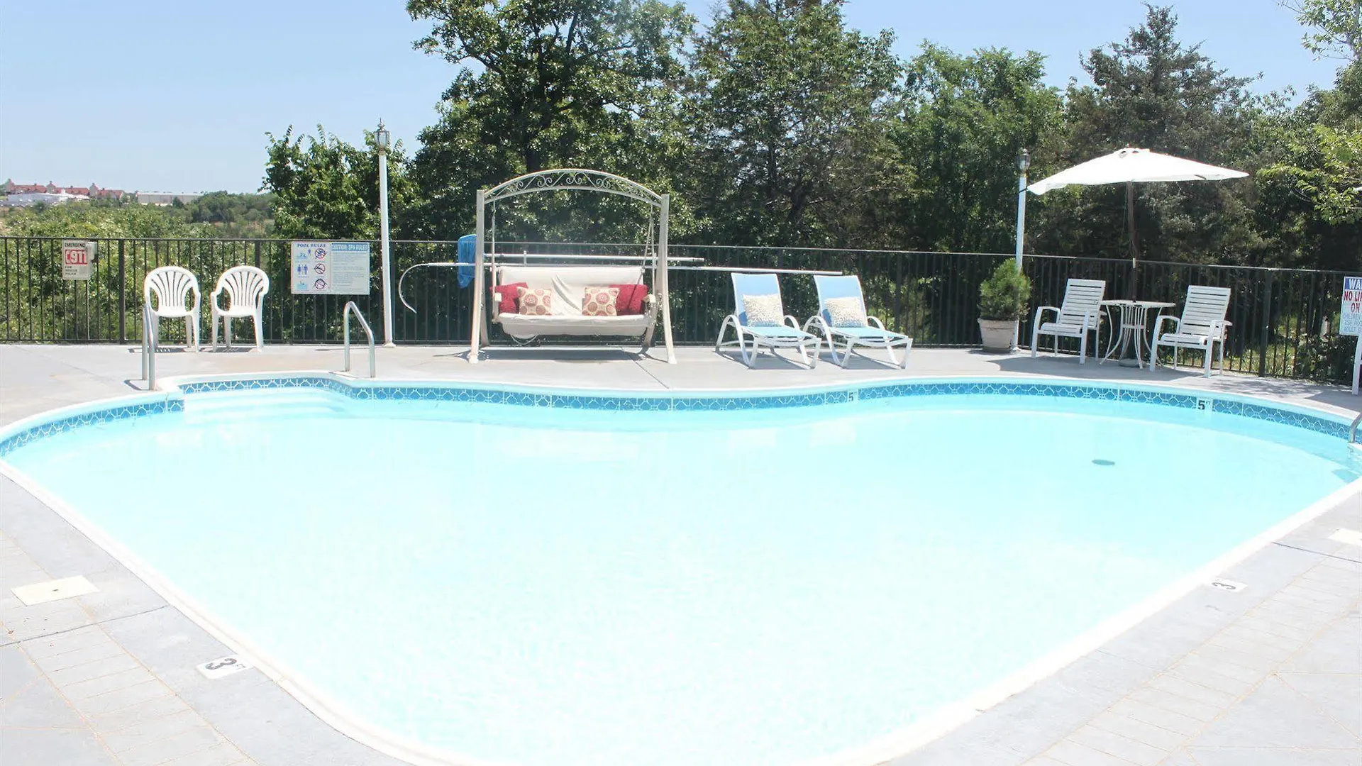 Hotel Scenic Hills 2*