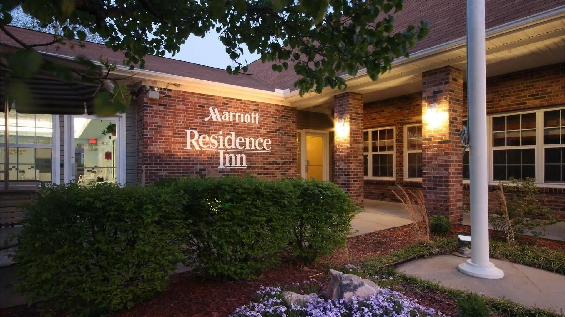 By Marriott Branson