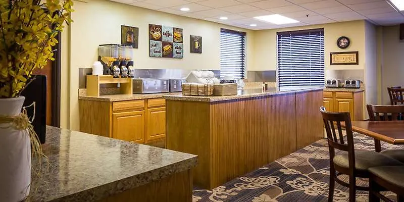 Hotell Spark By Hilton Meadows 3*
