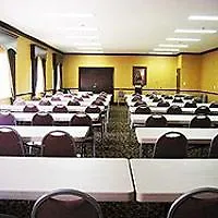 The Stone Castle & Conference Center Otel 3*