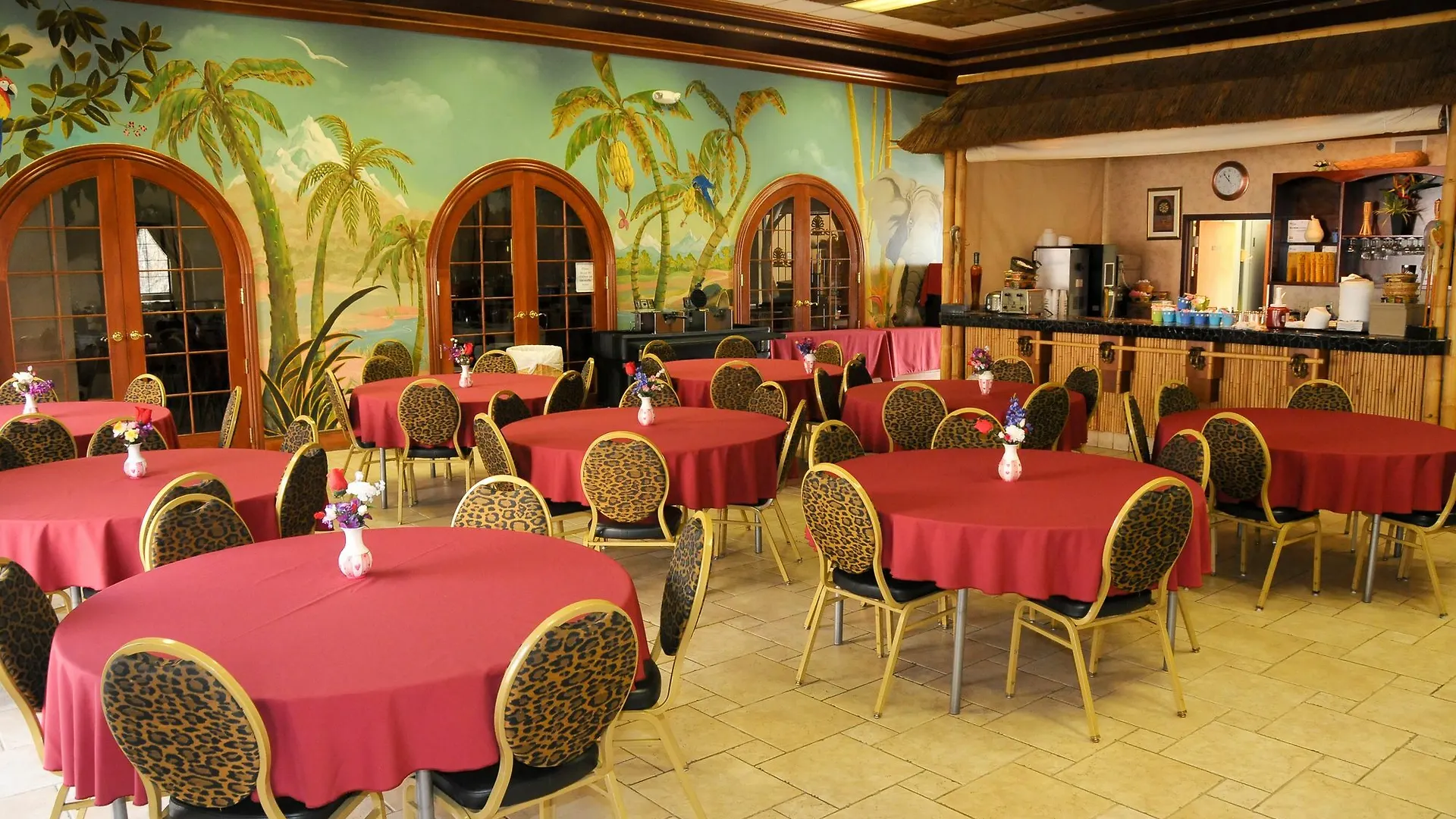 Clarion Hotel 3*