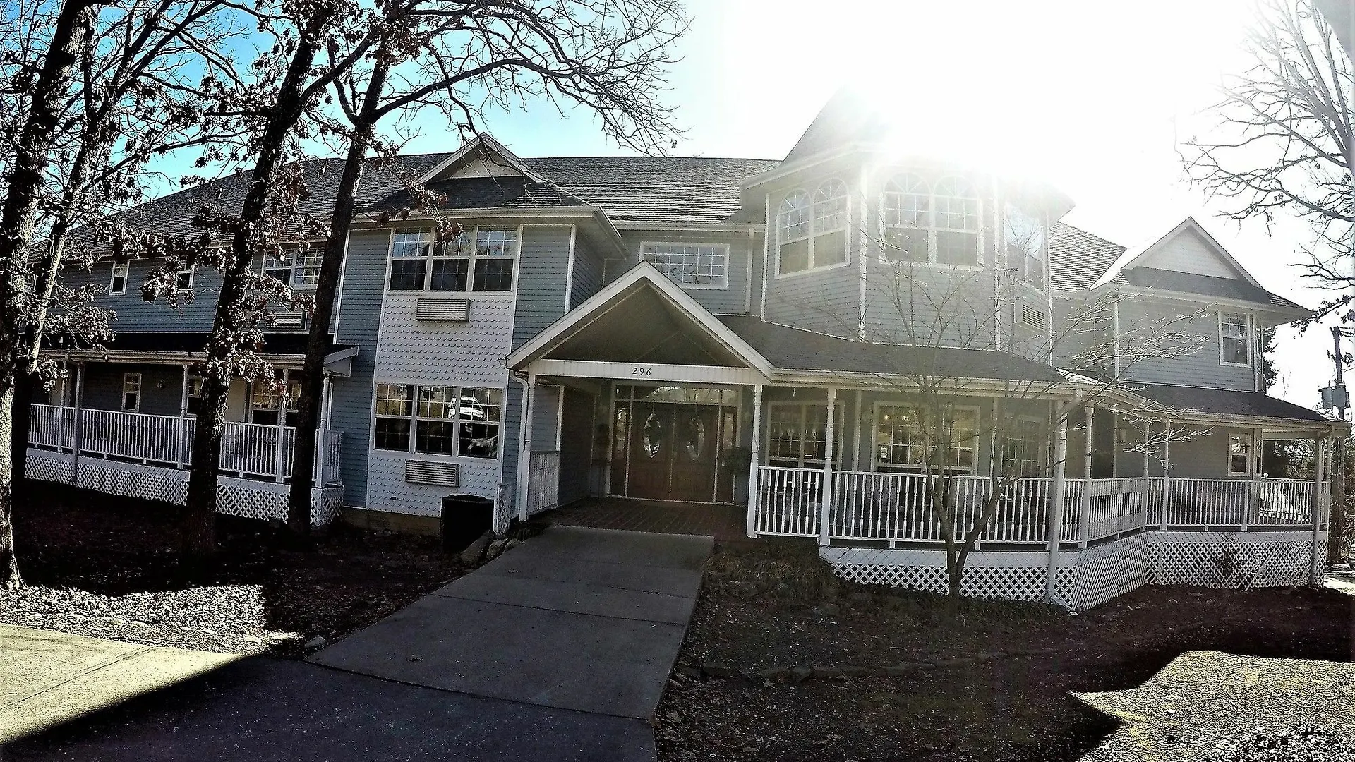 Bradford House 3*