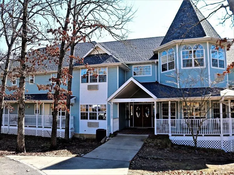 ゲストハウス Bradford House ブランソン