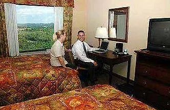 Grand Plaza Hotel 3*
