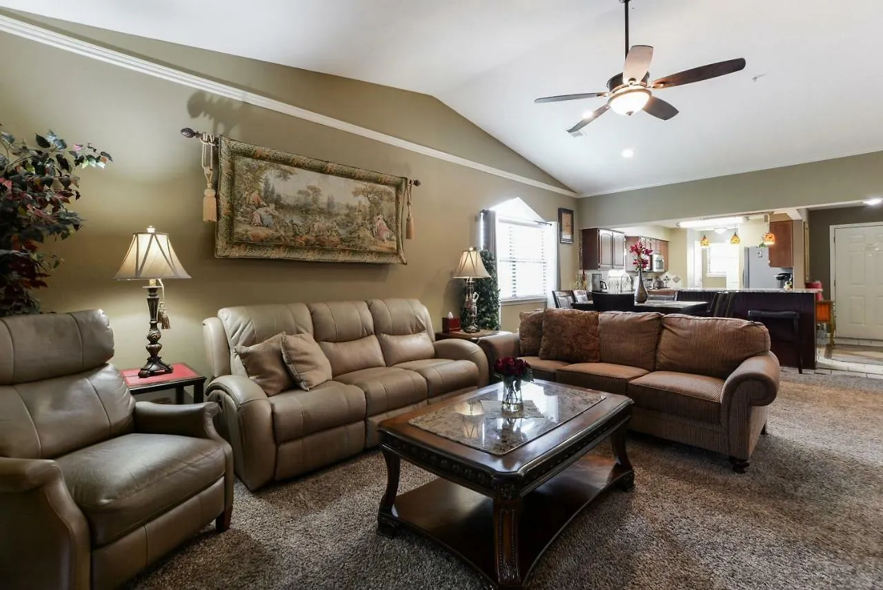 Luxury At Thousand Hills - Heart Of - Beautifully Remodeled - Spacious And Affordable Aparthotel *