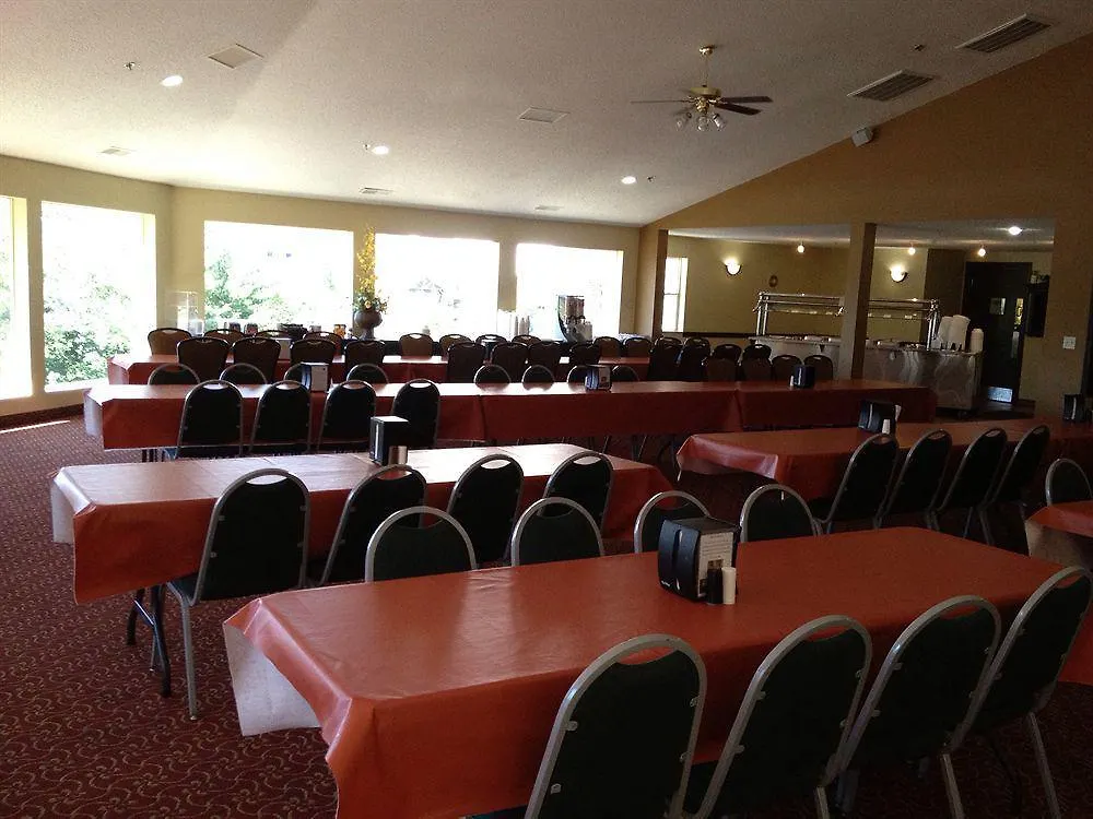 The Stone Castle & Conference Center 3*