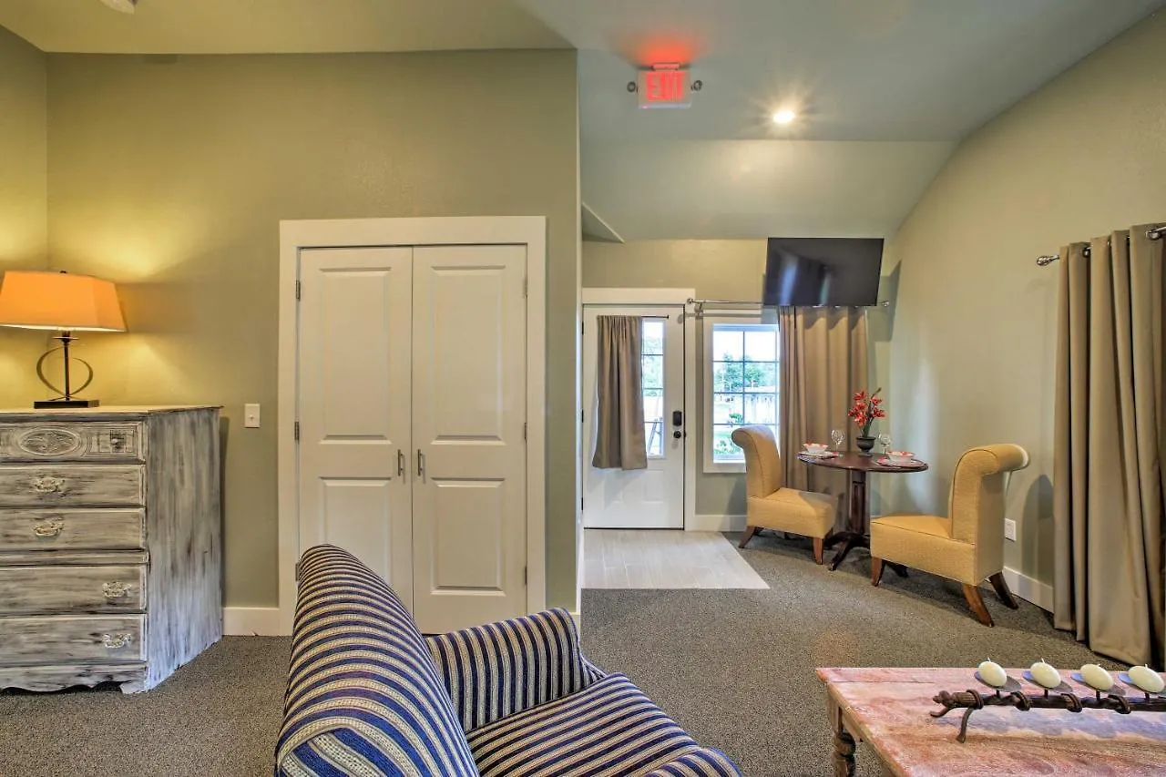 Сasa de vacaciones With Pool Access About 2 Mi To The Strip Branson