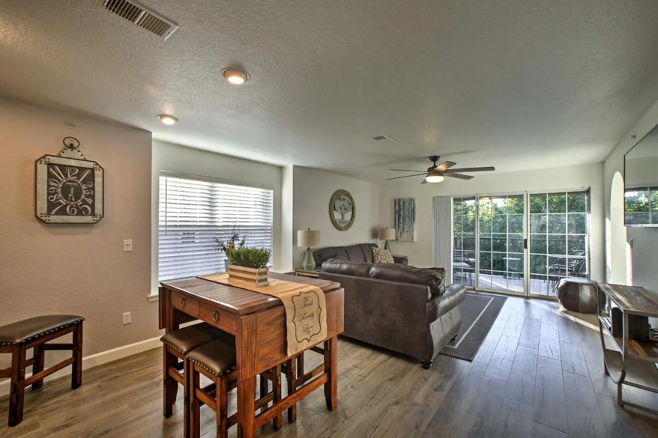 Walk-in Amenities, 3 Mi To Landing! Apartmán Branson