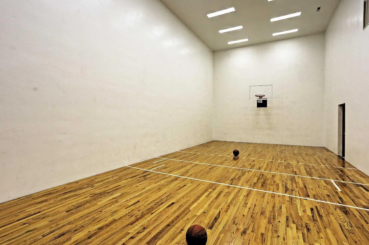 With Indoor Pool And Basketball Court! Ferienhaus Branson