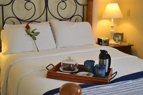 Anchor On The Lake Hotel 4*