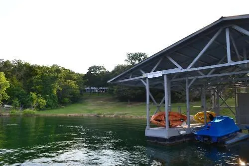Anchor On The Lake Branson