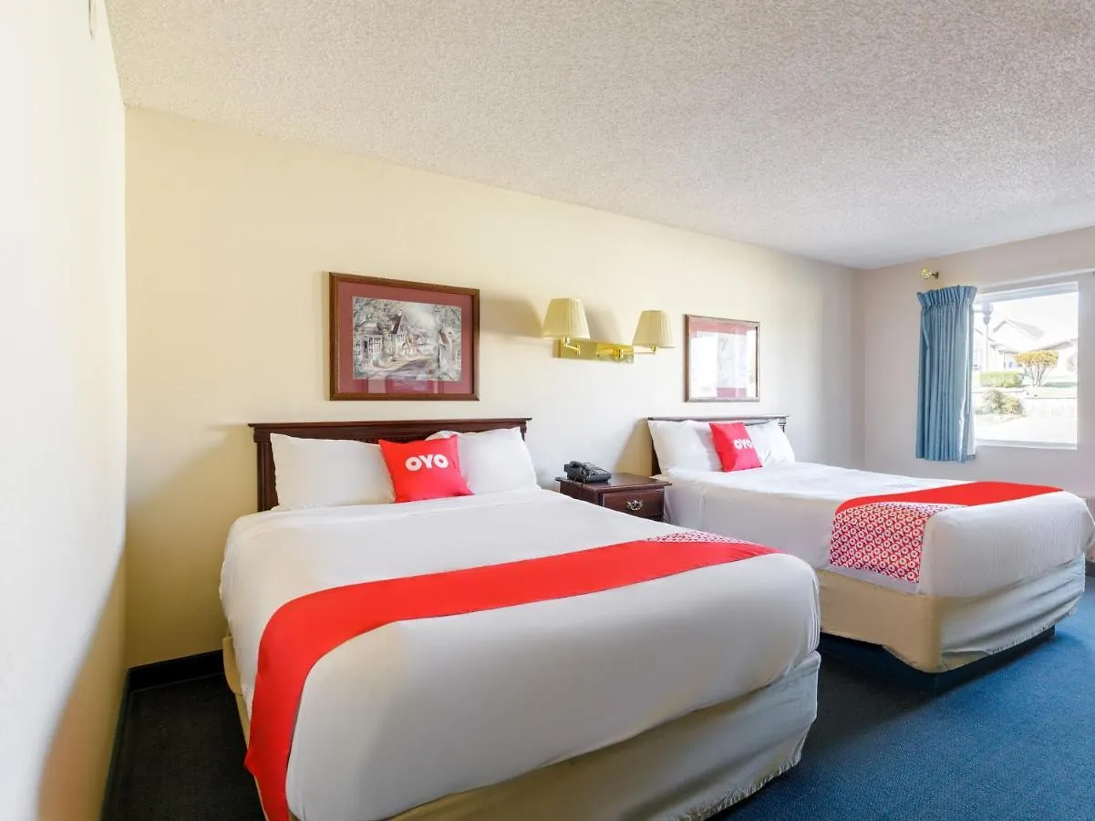 Oyo Hotel Branson Victorian Palace Hotel 2*